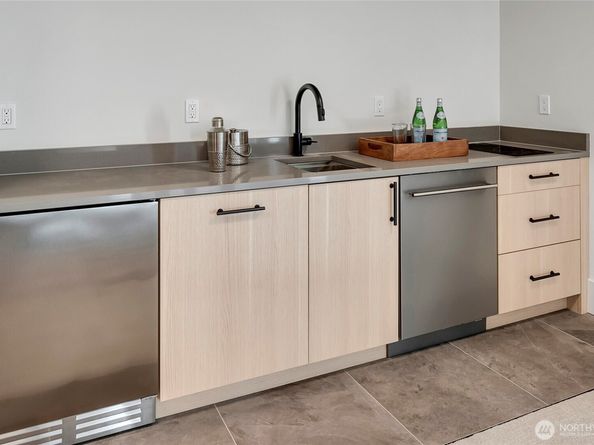 6950 SE Maker Street, Mercer Island WA 98040