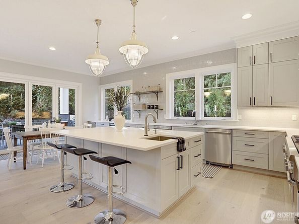 6950 SE Maker Street, Mercer Island WA 98040