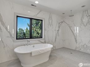 6950 SE Maker Street, Mercer Island WA 98040