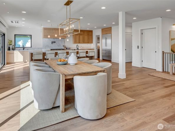 6950 SE Maker Street, Mercer Island WA 98040