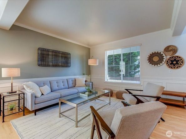 907 196th Place SW, Lynnwood WA 98036