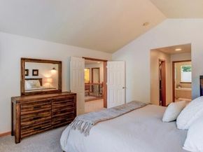 907 196th Place SW, Lynnwood WA 98036