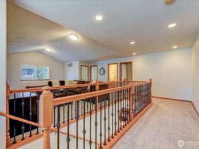 907 196th Place SW, Lynnwood WA 98036