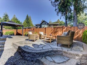 907 196th Place SW, Lynnwood WA 98036