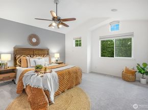 10820 NE 144th Court, Kirkland WA 98034