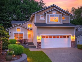 10820 NE 144th Court, Kirkland WA 98034