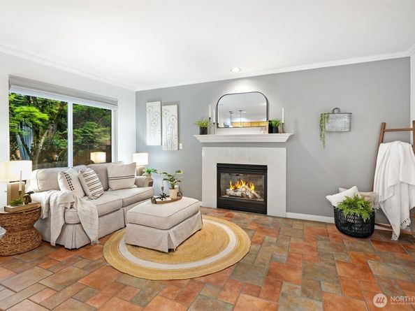 10820 NE 144th Court, Kirkland WA 98034