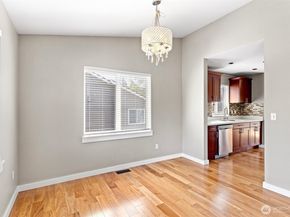 901 E Marine View Drive 201, Everett WA 98201
