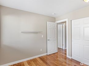 901 E Marine View Drive 201, Everett WA 98201