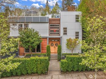 3344 E Republican Street