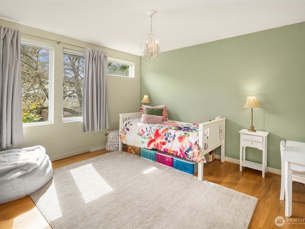 3344 E Republican Street, Seattle WA 98112