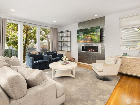 3344 E Republican Street, Seattle WA 98112