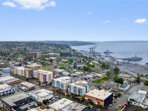 2824 Grand Avenue A409, Everett WA 98201