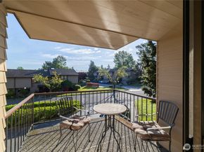 10713 Glen Acres Drive S, Seattle WA 98168