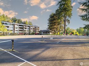 10713 Glen Acres Drive S, Seattle WA 98168