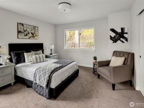 8904 NE 173rd Place C, Bothell WA 98011