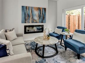 8904 NE 173rd Place C, Bothell WA 98011