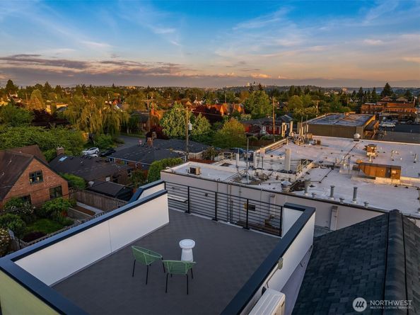 8018 24th Avenue NW, Seattle WA 98117