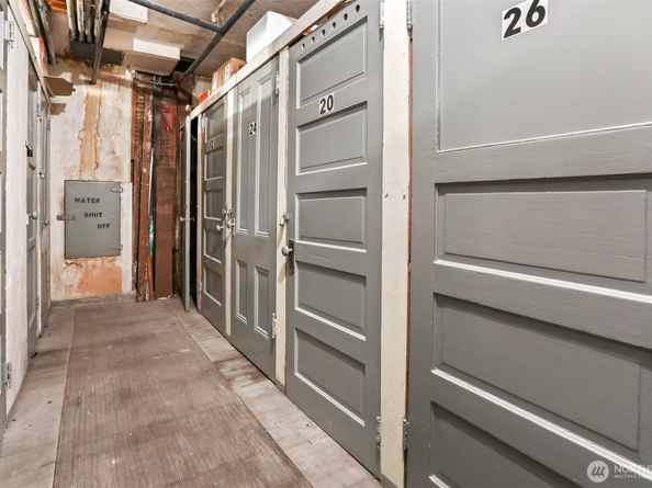 7 Harrison Street 24, Seattle WA 98109