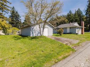 3335 Trenton Avenue NE, Bremerton WA 98310