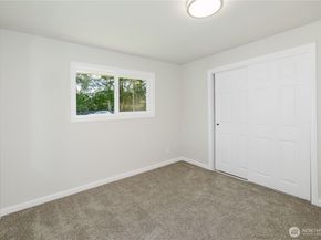 3335 Trenton Avenue NE, Bremerton WA 98310