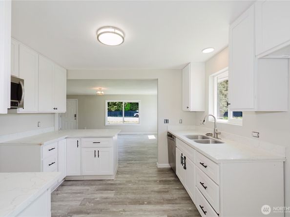 3335 Trenton Avenue NE, Bremerton WA 98310