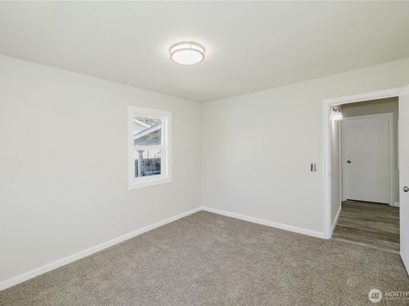 3335 Trenton Avenue NE, Bremerton WA 98310