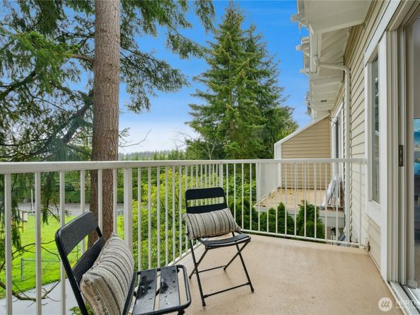 11821 NE 162nd Court, Bothell WA 98011