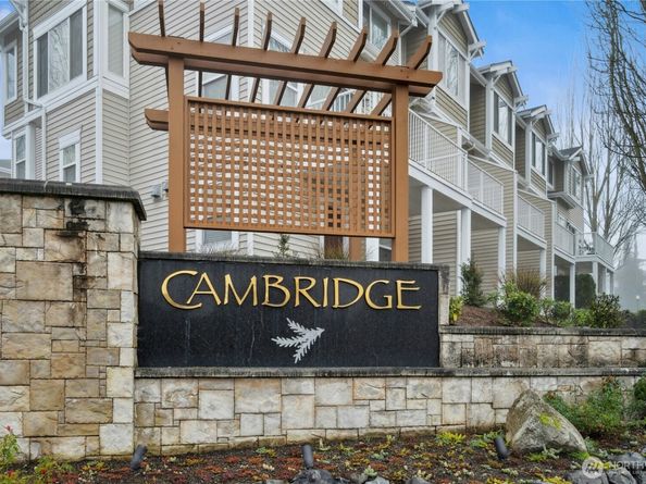 11821 NE 162nd Court, Bothell WA 98011
