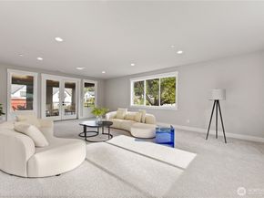 3204 116th Avenue NE, Bellevue WA 98004
