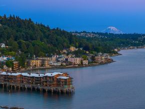 3717 Beach Drive SW 113, Seattle WA 98116
