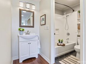 3717 Beach Drive SW 113, Seattle WA 98116