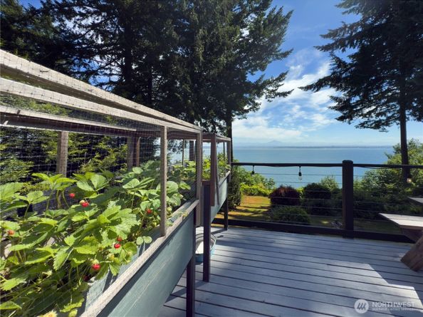1 X Beach Way, Hat Island WA 98206