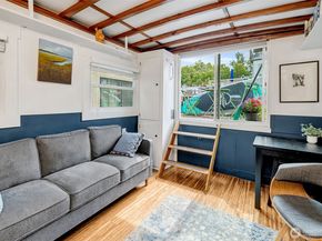 2143 N Northlake Way 11, Seattle WA 98103