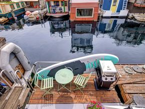 2143 N Northlake Way 11, Seattle WA 98103
