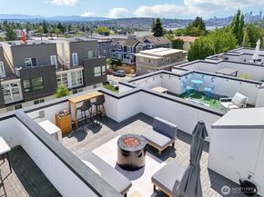 4303 Dayton Avenue N E, Seattle WA 98103