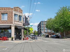 4303 Dayton Avenue N E, Seattle WA 98103