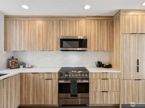 4303 Dayton Avenue N E, Seattle WA 98103