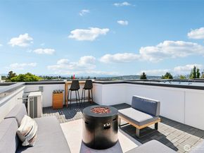 4303 Dayton Avenue N E, Seattle WA 98103