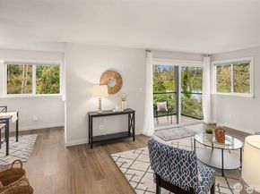 19428 N Aurora Avenue 236, Shoreline WA 98133