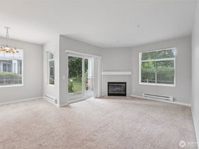 5812 S 234th Street, Kent WA 98032