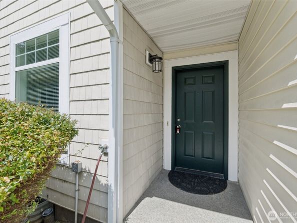 5812 S 234th Street, Kent WA 98032