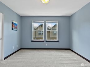 7162 Shinkle Place SW 64, Seattle WA 98106