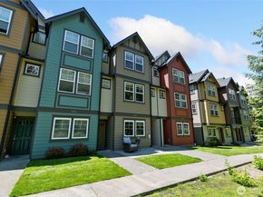 7162 Shinkle Place SW 64, Seattle WA 98106