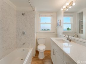 2407 E Ward Street, Seattle WA 98112