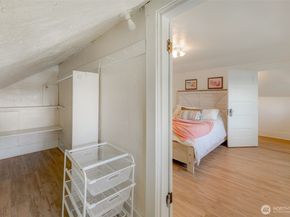 2407 E Ward Street, Seattle WA 98112