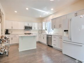 35055 41st Place S, Auburn WA 98001