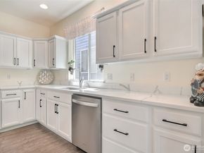 35055 41st Place S, Auburn WA 98001
