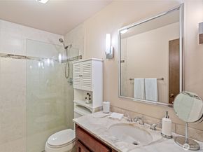 1543 NE 143rd Street G2, Seattle WA 98125