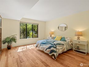 1543 NE 143rd Street G2, Seattle WA 98125